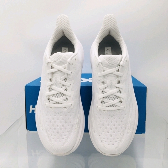 Hoka One One Women's Hoka Clifton 9 ALL white NEW IN BOX SZ 10 - Picture 3 of 6